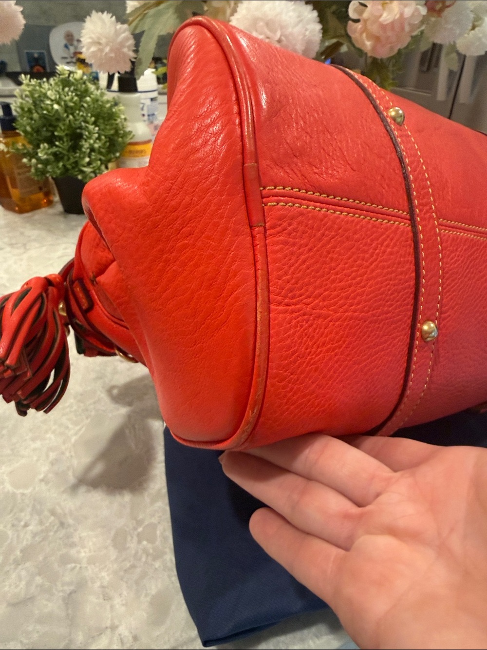 Dooney and Bourke large Florentine satchel in strawberry - Picture 8 of 12